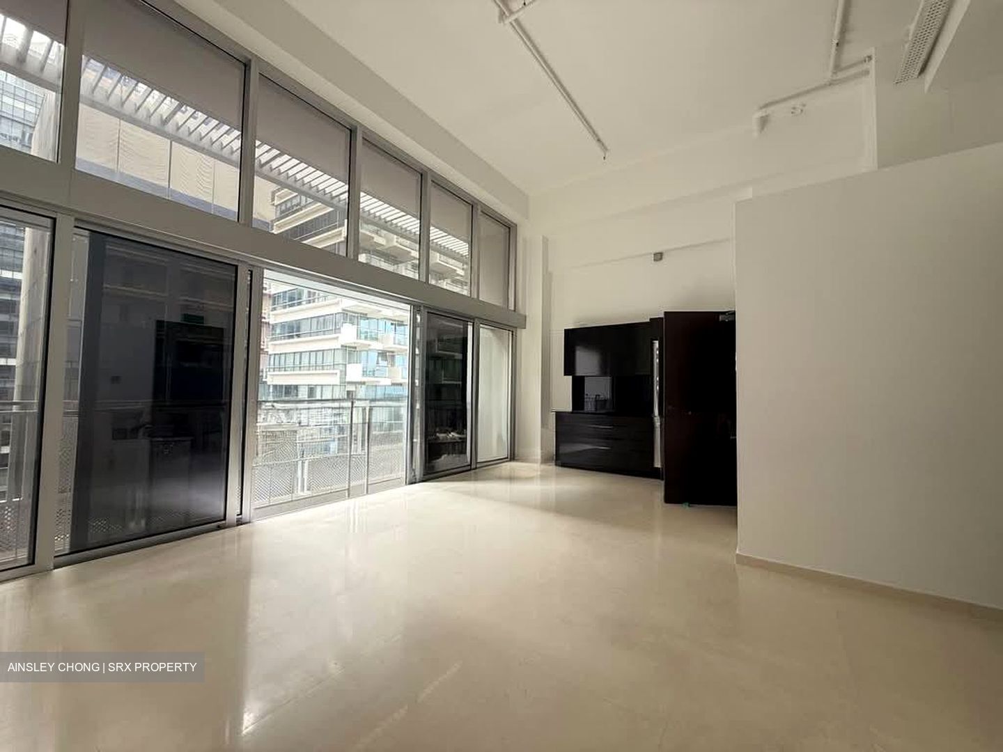 Eon Shenton (D2), Office #604759431